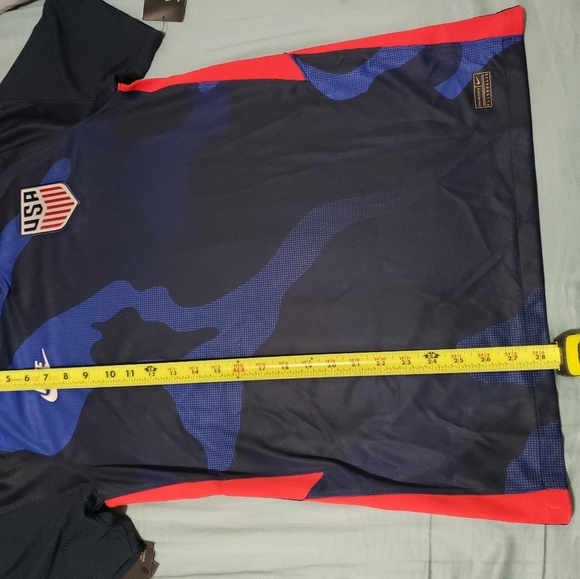 NWT Nike Dri-Fit USA Soccer Jersey USMNT - Picture 7 of 10